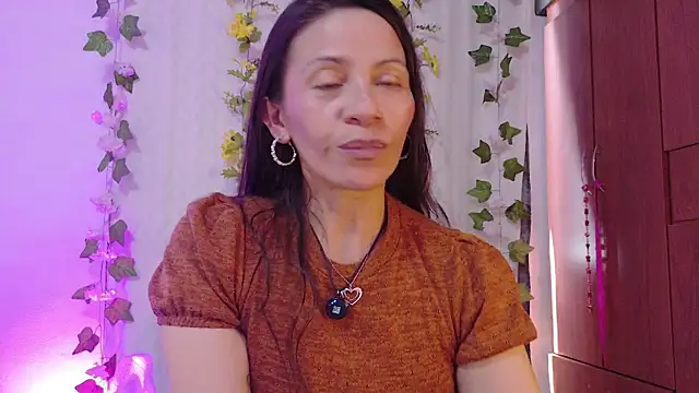 cattaleya1476 online show from 07-28-26, 06:20