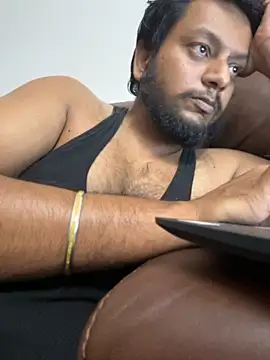 indianhotche online show from 11-11-25, 07:36