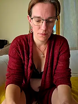 SpiceLea online show from 10-02-25, 11:39