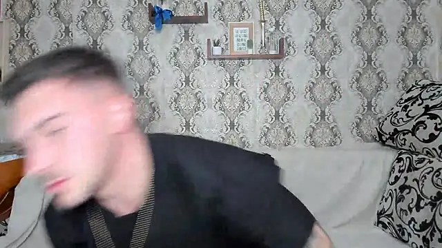 Snapshot of Jonmusclemaster chatting on 12-03-24, 10:17 Jonmusclemaster online show from 12-03-24, 10:17
