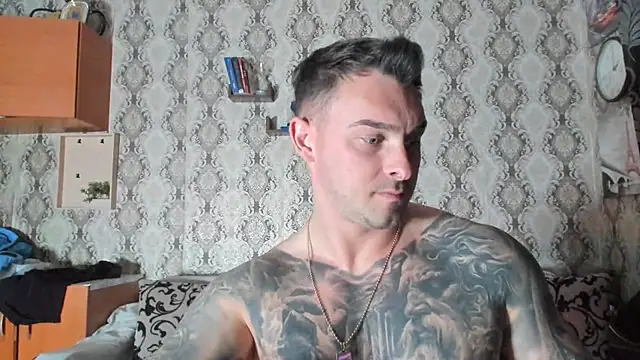 Snapshot of Jonmusclemaster chatting on 02-18-25, 12:04 Jonmusclemaster online show from 02-18-25, 12:04