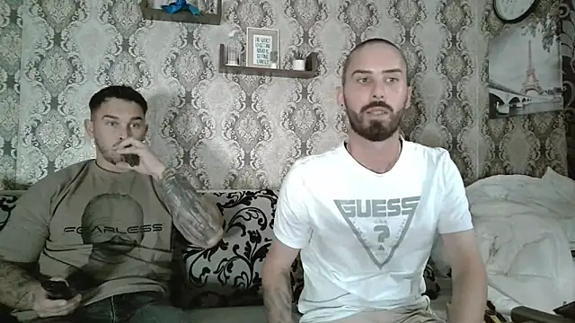 Snapshot of Jonmusclemaster chatting on 03-16-25, 10:44 Jonmusclemaster online show from 03-16-25, 10:44