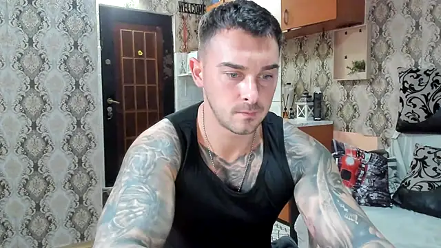 Snapshot of Jonmusclemaster chatting on 10-09-25, 07:45 Jonmusclemaster online show from 10-09-25, 07:45