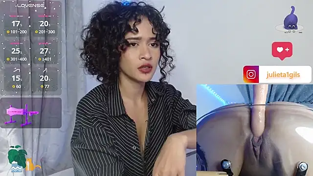 Snapshot of Juliet_dolce chatting on 01-14-25, 01:36 Juliet dolce online show from 01-14-25, 01:36