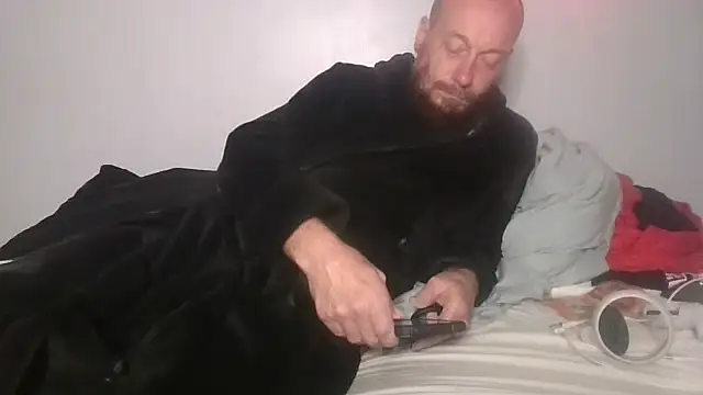 deepinnnnn online show from 10-10-25, 04:55