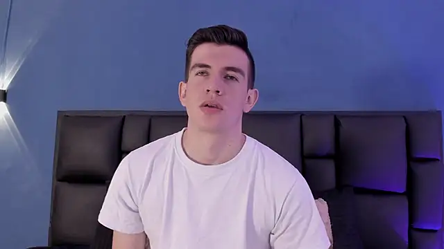 MikaelSlow online show from 09-14-25, 04:55