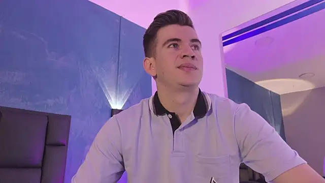 MikaelSlow online show from 04-02-26, 03:37