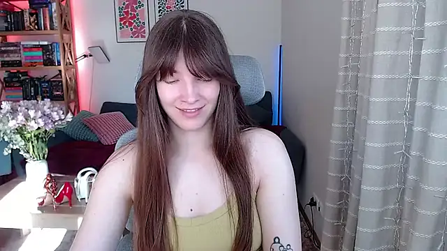 Snapshot of kenzie_x chatting on 04-23-26, 06:25 kenzie x online show from 04-23-26, 06:25