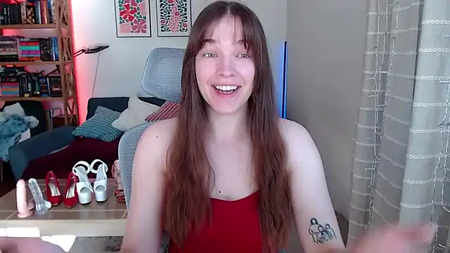 Snapshot of kenzie_x chatting on 04-29-26, 06:39 kenzie x online show from 04-29-26, 06:39