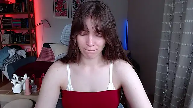 Snapshot of kenzie_x chatting on 05-05-26, 06:21 kenzie x online show from 05-05-26, 06:21