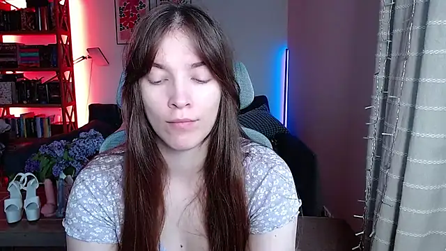 Snapshot of kenzie_x chatting on 05-07-26, 06:19 kenzie x online show from 05-07-26, 06:19