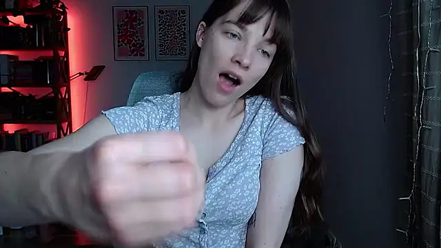 Snapshot of kenzie_x chatting on 06-05-26, 06:52 kenzie x online show from 06-05-26, 06:52