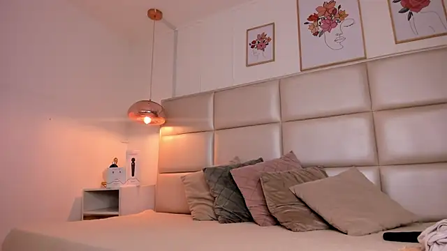 Snapshot of Aily_Yozuko chatting on 03-07-25, 02:57 Aily Yozuko online show from 03-07-25, 02:57