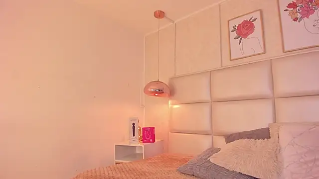 Snapshot of Aily_Yozuko chatting on 03-01-26, 02:35 Aily Yozuko online show from 03-01-26, 02:35