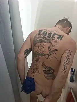 Snapshot of ROCKHARDDADDY86 chatting on 03-27-26, 01:44 ROCKHARDDADDY86 online show from 03-27-26, 01:44