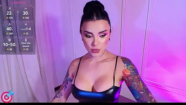 Snapshot of Ela_Doll_ chatting on 03-03-25, 11:24 Ela Doll online show from 03-03-25, 11:24