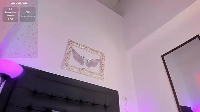 Mia 222 online show from 03-05-25, 12:33