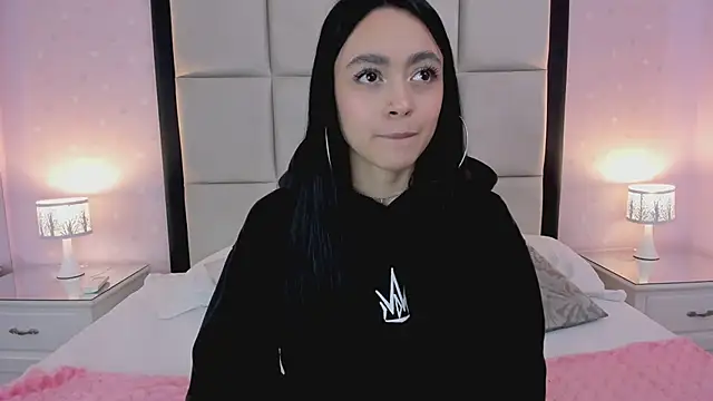 HannaClarrk  online show from 01-22-25, 11:12