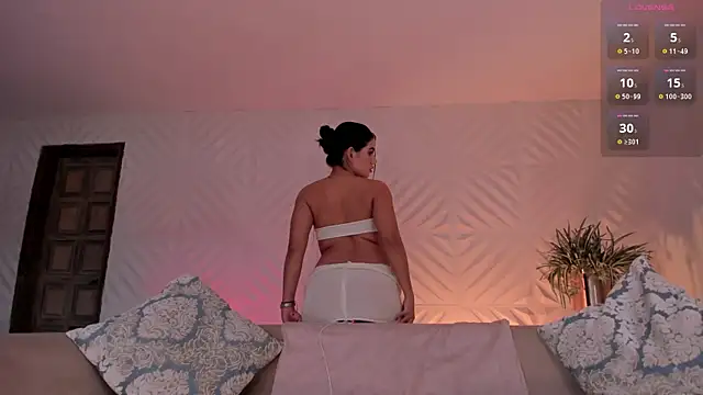 AngelicaVega online show from 01-24-25, 09:05