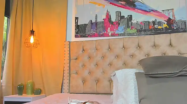 Anya Texas online show from 02-28-25, 07:25