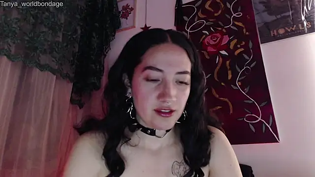 Snapshot of Tanya_WorldBondage chatting on 09-20-25, 11:06 Tanya WorldBondage online show from 09-20-25, 11:06