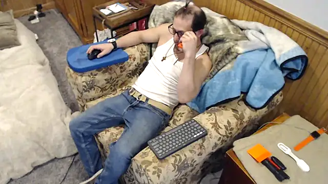 tongueispowerr6d9 online show from 03-05-26, 05:47