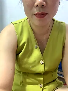 Baby-bigtits online show from 12-04-25, 03:38