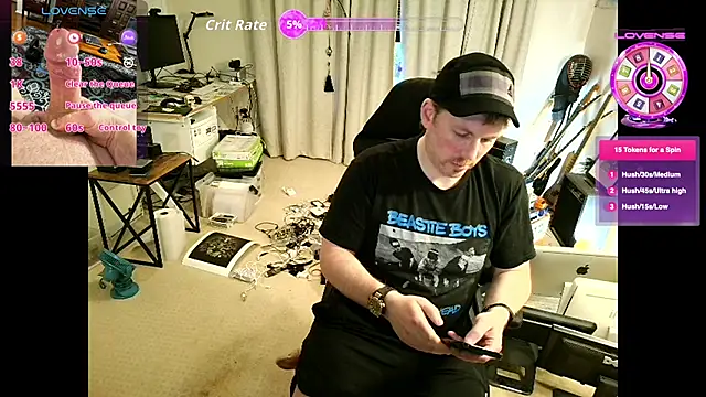 Snapshot of Rock_Pierce chatting on 05-15-26, 11:17 Rock Pierce online show from 05-15-26, 11:17