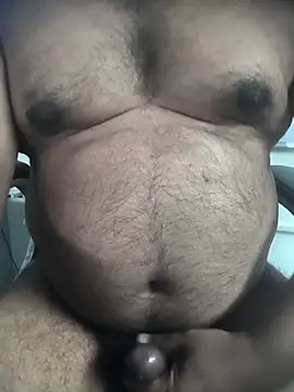 Snapshot of jasenjohn19 chatting on 11-13-25, 04:06 jasenjohn19 online show from 11-13-25, 04:06