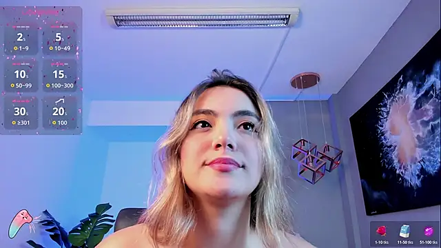 IsabellaaJoness online show from 03-20-26, 12:32