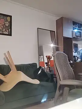 Snapshot of Redfloweer1 chatting on 03-13-25, 11:38 Redfloweer1 online show from 03-13-25, 11:38