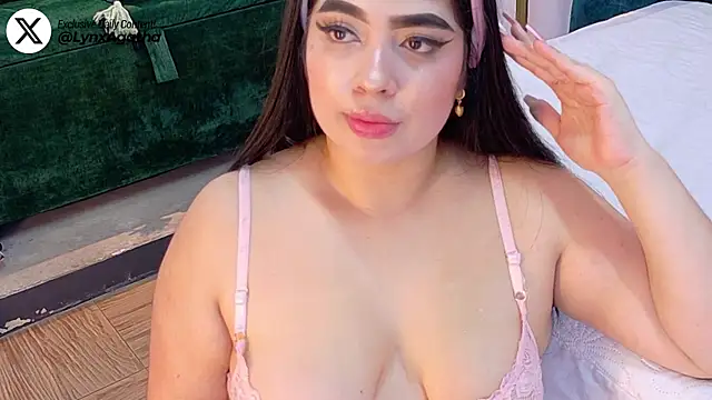 AgathaLynx online show from 09-20-25, 01:01