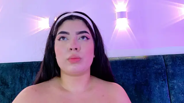 AgathaLynx online show from 02-05-26, 10:42