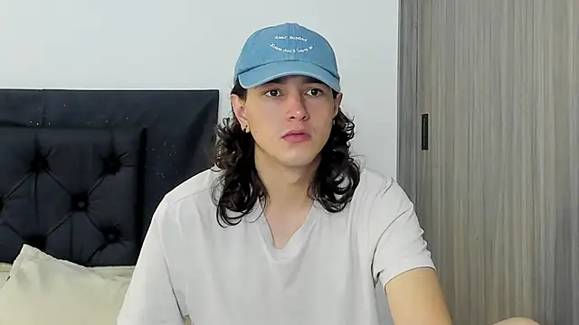 Snapshot of alex_connorr chatting on 01-27-25, 03:39 alex connorr online show from 01-27-25, 03:39