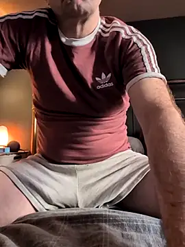 Snapshot of bibananaman chatting on 02-05-26, 02:22 bibananaman online show from 02-05-26, 02:22