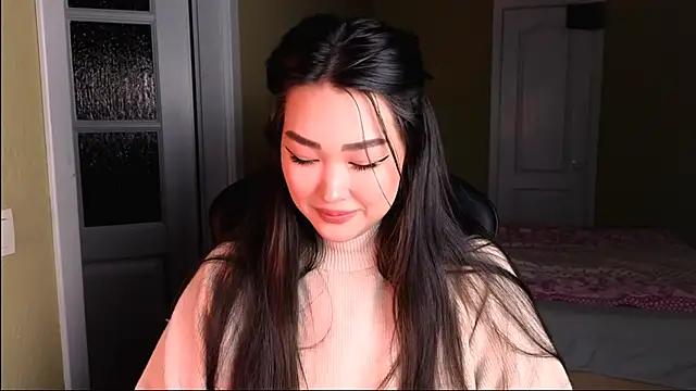 Snapshot of Erica_Wayne chatting on 01-26-25, 02:19 Erica Wayne online show from 01-26-25, 02:19