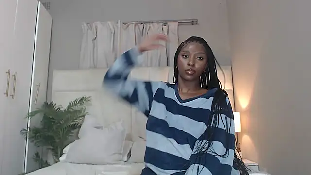 Snapshot of naughtyblackdolie chatting on 10-22-25, 10:42 naughtyblackdolie online show from 10-22-25, 10:42