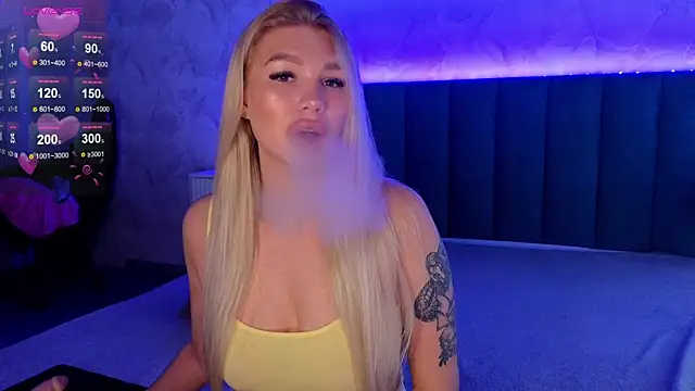 DreamPussyy online show from 06-01-26, 06:15