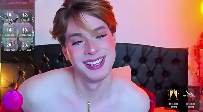 Snapshot of mike_blossom chatting on 01-15-25, 05:15 mike blossom online show from 01-15-25, 05:15