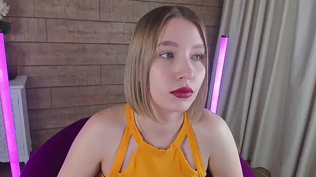 LiliLinn online show from 03-15-25, 11:08