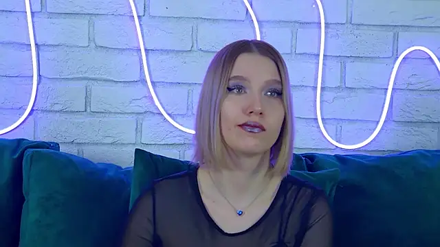 LiliLinn online show from 03-21-25, 11:12