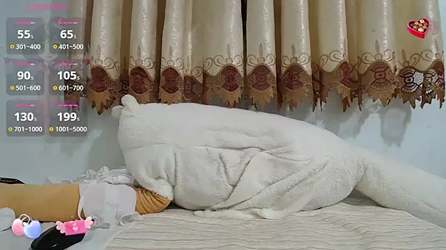 Mia-Tsuki- online show from 02-07-25, 01:47