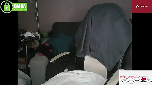 Snapshot of miss_coquine chatting on 01-30-25, 12:59 miss coquine online show from 01-30-25, 12:59