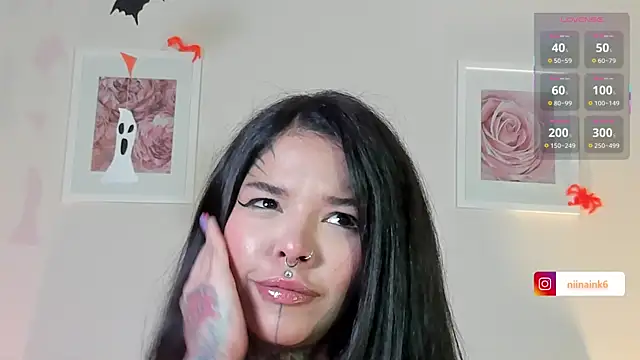 NinaInk online show from 10-21-25, 02:07