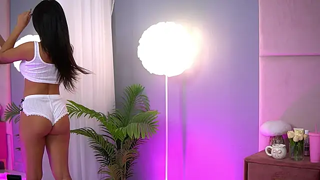 AlmaLuv online show from 09-15-25, 03:50