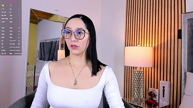 hazel ross tcw online show from 03-14-25, 01:02