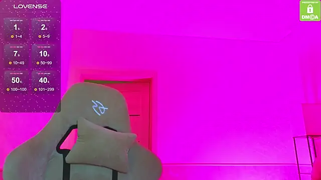 Katy perry  online show from 11-21-25, 03:05