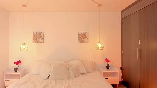 Snapshot of Orlandodcn_69 chatting on 11-18-25, 03:05 Orlandodcn 69 online show from 11-18-25, 03:05