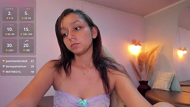 Snapshot of katy_sweet19 chatting on 02-17-25, 10:03 katy sweet19 online show from 02-17-25, 10:03