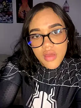 ElaEndez  online show from 11-26-25, 02:56